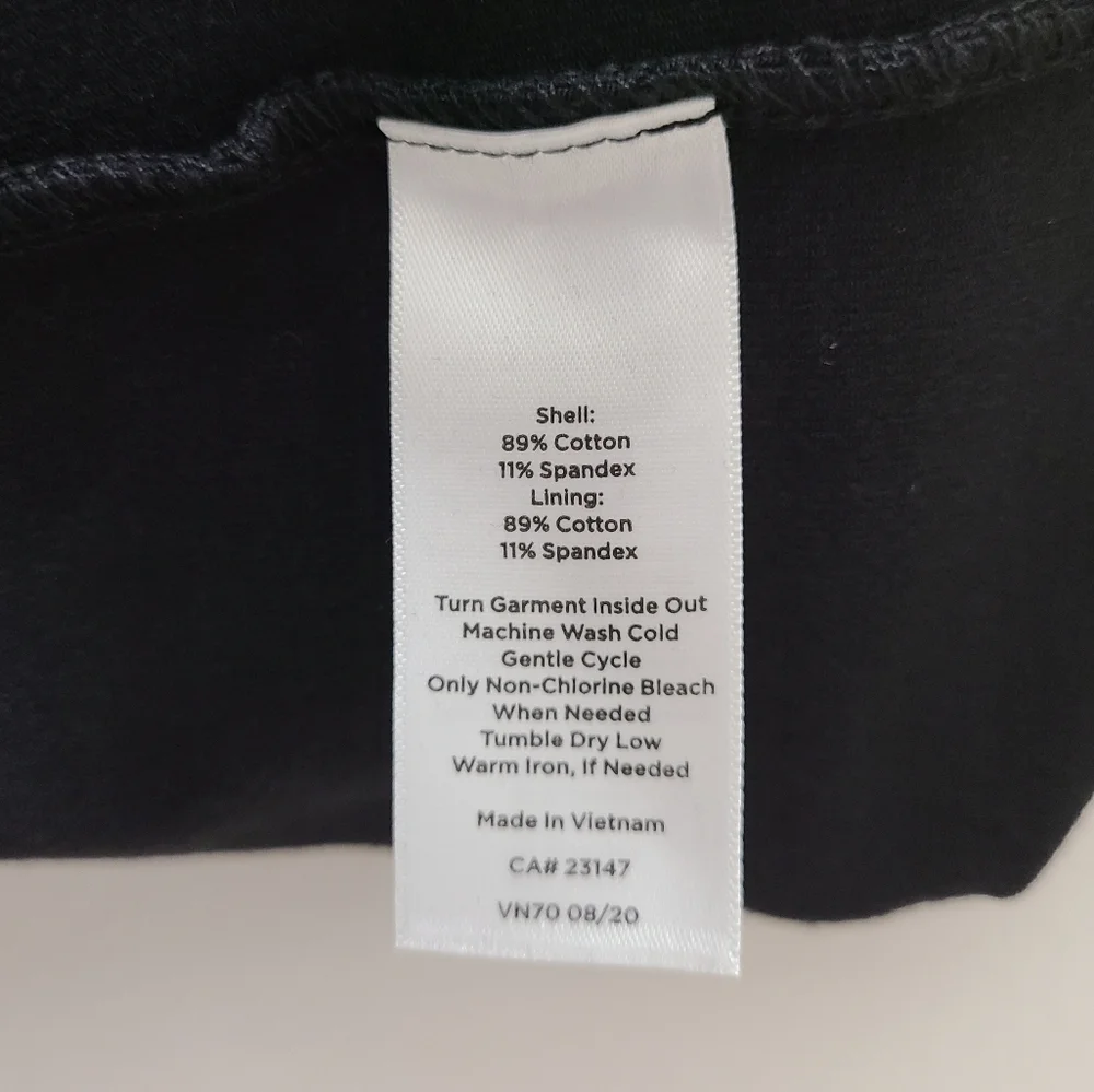 T by TALBOTS Black Cotton Blend Skort with Side Zippered Pockets PSmall NWT
